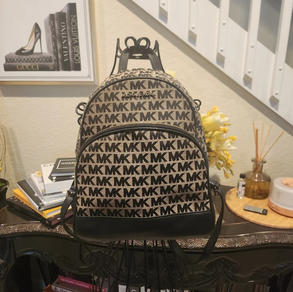 Michael Kors Abbey Backpack